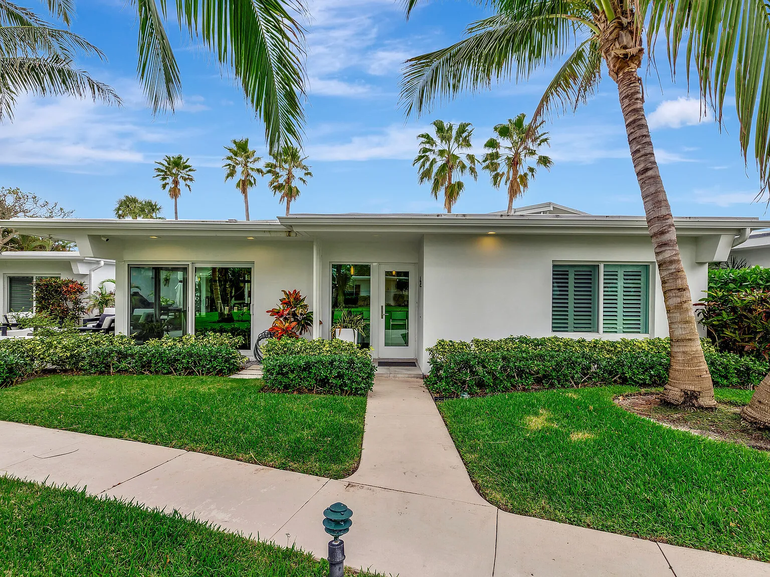 3 bed, 2.0 bath, 1596 sqft, $10,000 — Photo 3