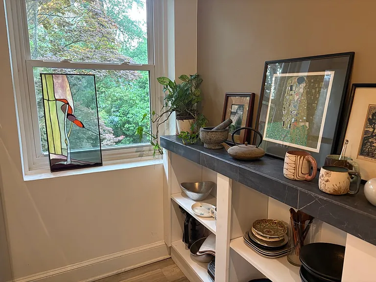 2190 Saint James Dr — Photo 10