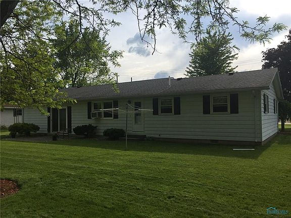 4th image of 1524 Maplehurst Ave