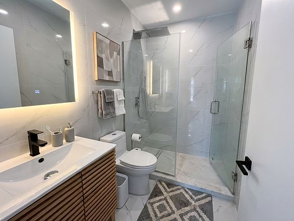 5th image of 303 W 116th St #Penthouse