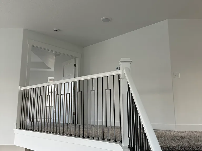 896 N Banner Dr — Photo 7