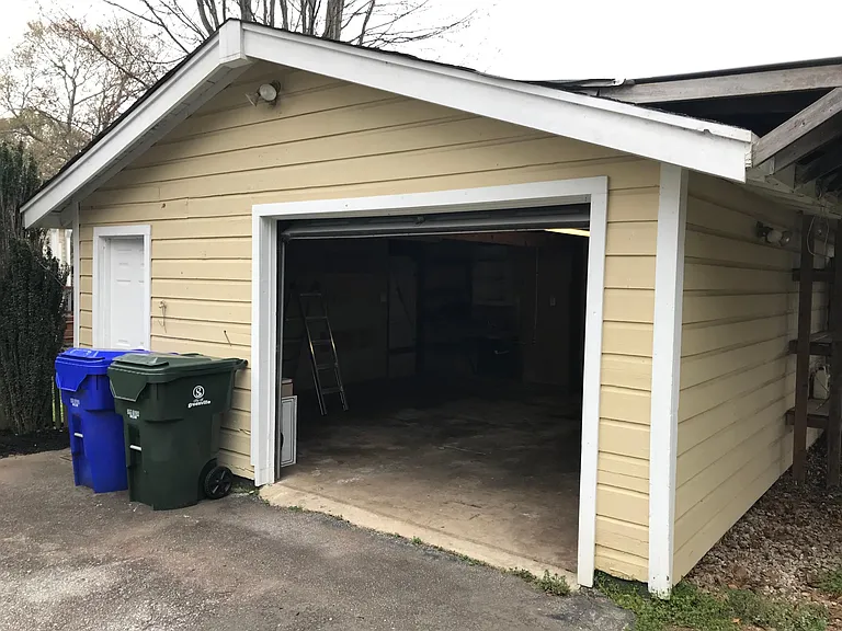 Detached garage tons of storage