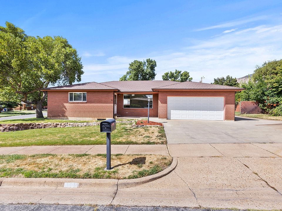 1st image of 1008 Henderson Dr