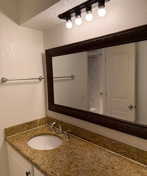 12301 Arrowhead Ter — Photo 21
