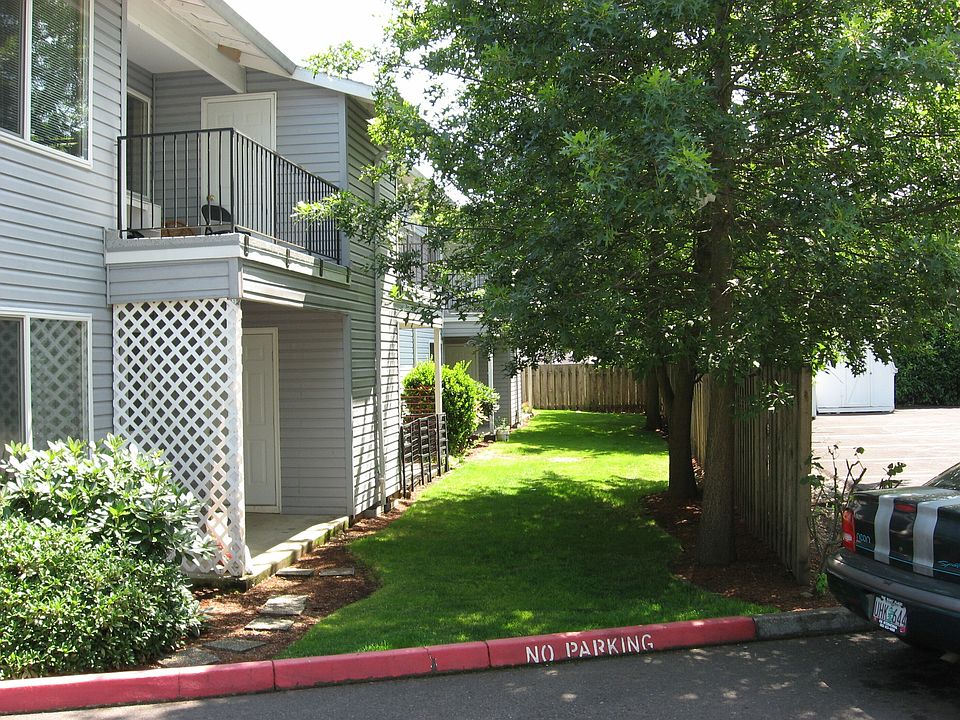 Sunshine Meadows - Portland Oregon