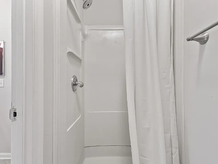 4350 Hunters Club Dr — Photo 6