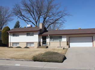 195 University Cir, Pueblo, CO 81005