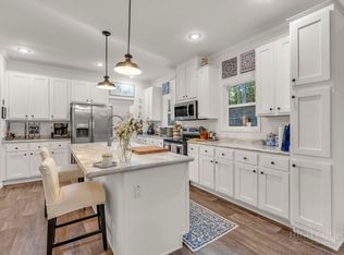 211 Wild Daisy Lane, Beech Mountain, NC 28604