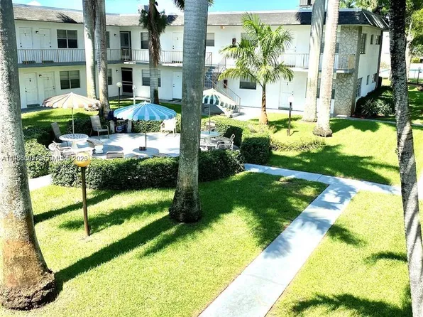 6211 SW 37th St APT 203, Fort Lauderdale, FL 33314