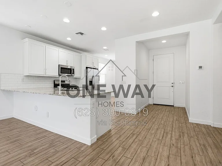 2962 E Mohave Ln — Photo 48
