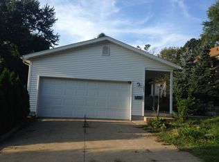 349 Glenn St, Barberton, OH 44203