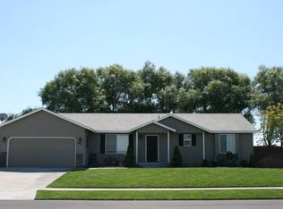 4914 Sahara Dr, Pasco, WA