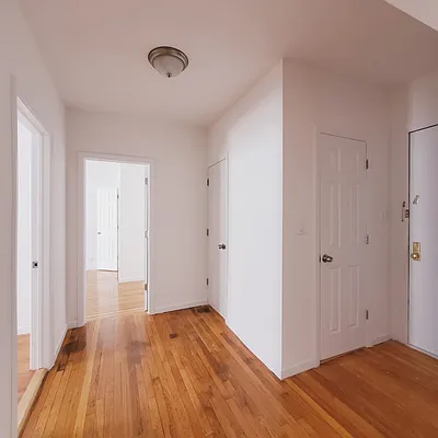 Rented by New York Residence | media 26