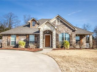 636 Oak Park Way, Greenwood, AR 72936