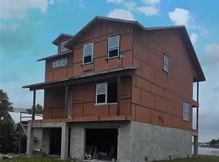 1203 Bay Shore Blvd, Indian Rocks Beach, FL 33785