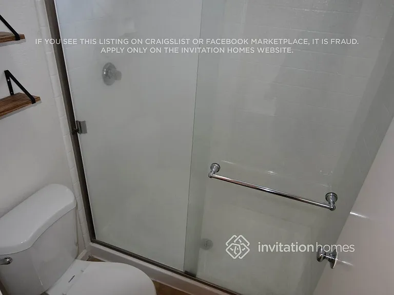 9905 Country Oak Ct — Photo 15