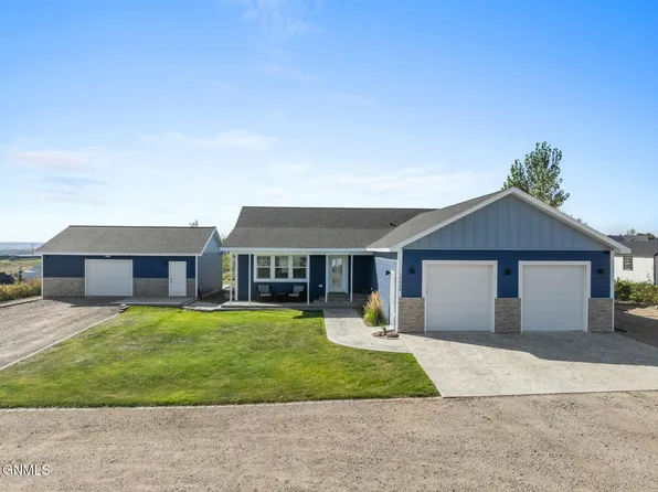 14006 Prairie Ln, Williston, ND 58801