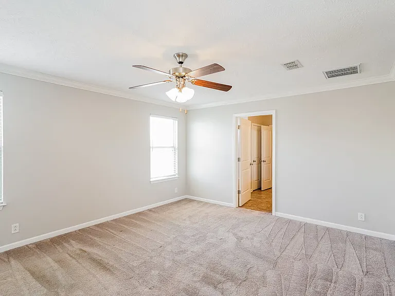 1719 Damascus Rd — Photo 10