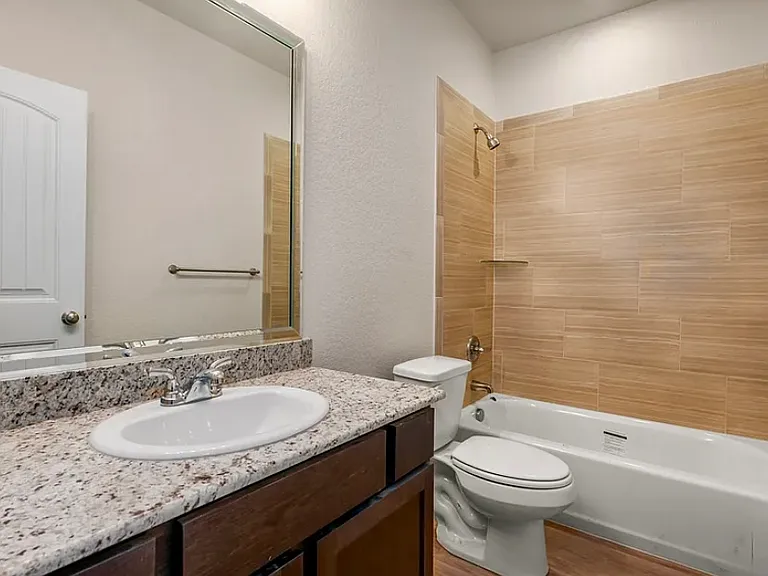 110 Levi Ct #A — Photo 6