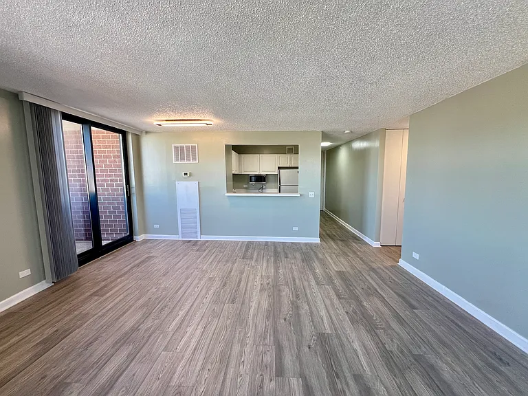 3660 N Lake Shore Dr #1912 — Photo 10