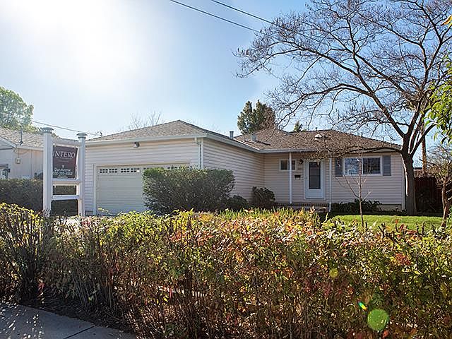 1st image of 14241 Esther Dr