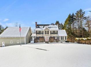 94 Great Pine Cir, Farmington, NH 03835
