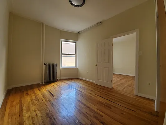 Rented by NYC Realty Brokers LLC | media 10