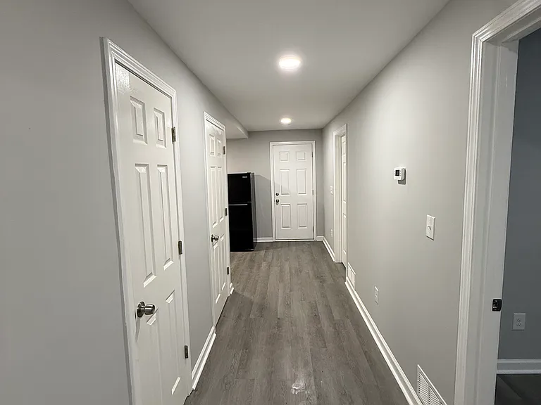 2047 Cliffton Ter — Photo 26