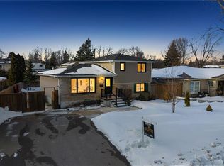 37 Ferndale Cres, Brampton, ON L6W 1G1