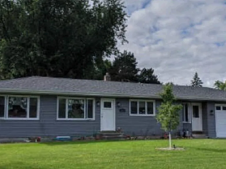 New siding, doors, garage, roof as of 10/18