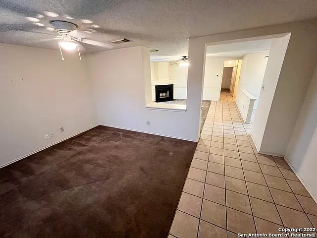9629 Green Plain Dr — Photo 4