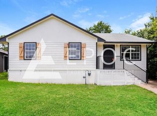 1411 N 7th St, Waco, TX 76707