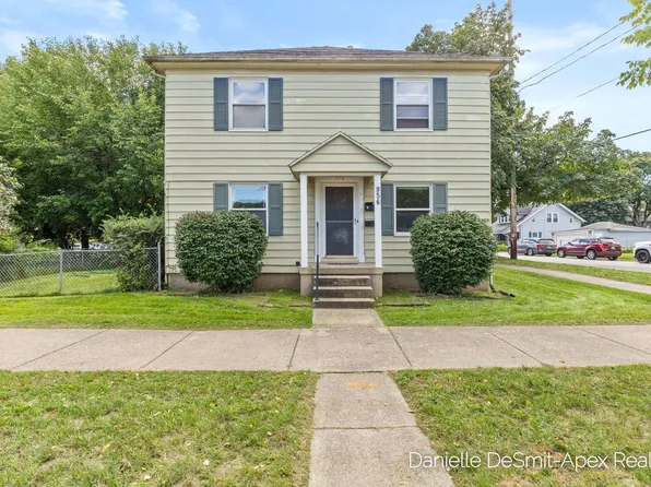 956 Hovey St SW, Grand Rapids, MI 49504