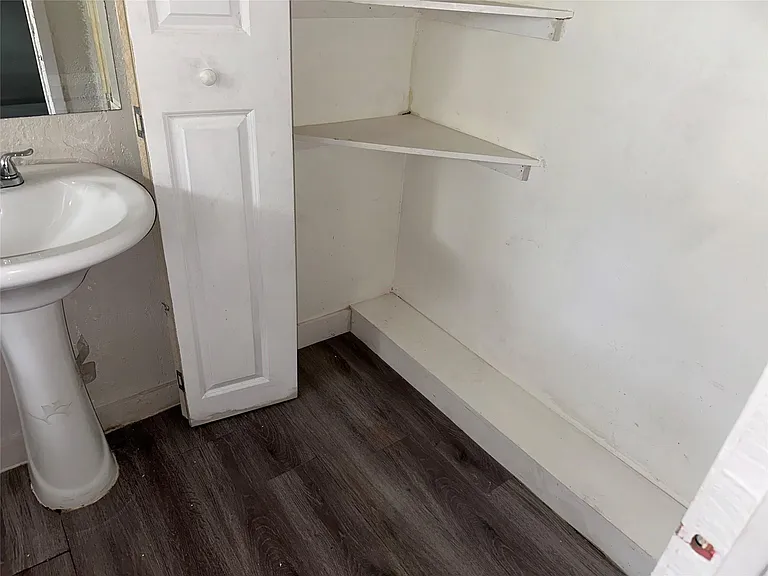 5409 Suez St #4 — Photo 11