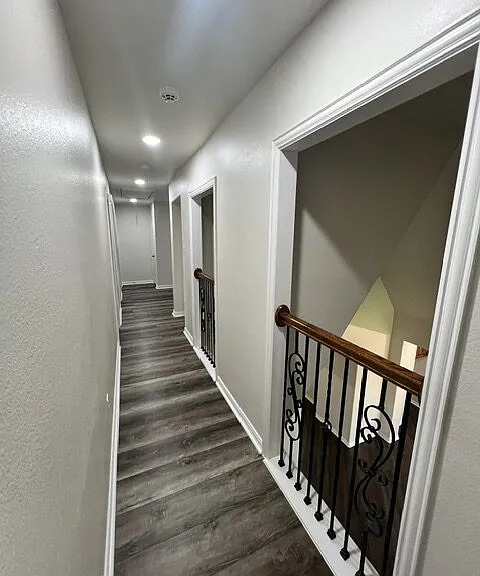 1123 Brigham Dr — Photo 33