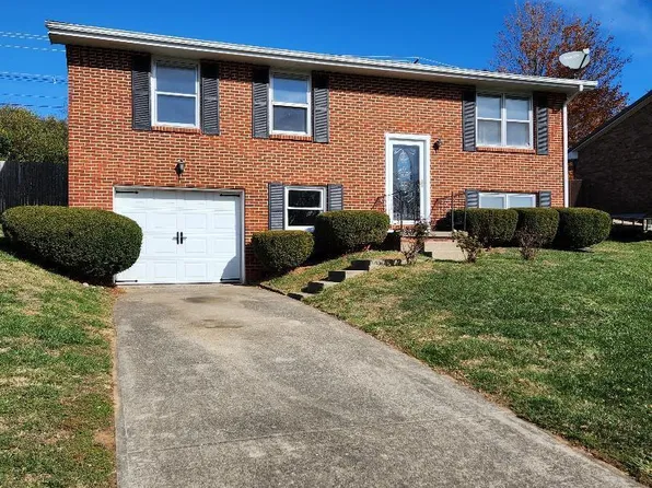 904 Shoemoore Dr, Mount Sterling, KY 40353