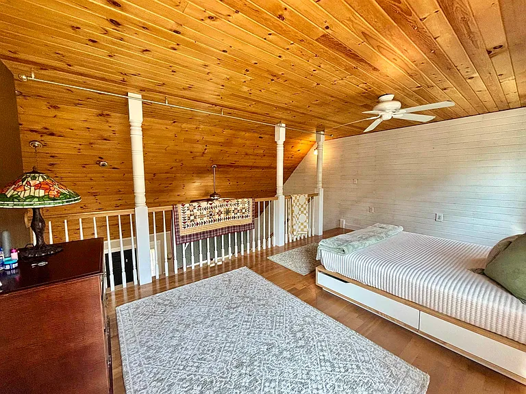 353 Forest Rd — Photo 24