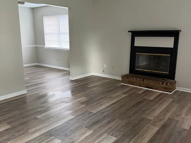 663 Windhaven Dr — Photo 30