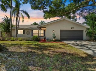 1306 Dinner Bell Ln E, Dunedin, FL 34698