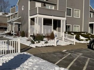 1976 Curry Rd #A-102, Schenectady, NY 12303