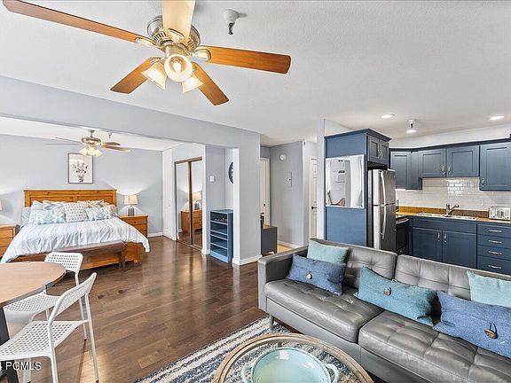 2nd image of 1940 Prospector Ave #130
