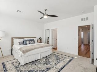 10515 Prospering Valley Way, Las Vegas, NV 89166