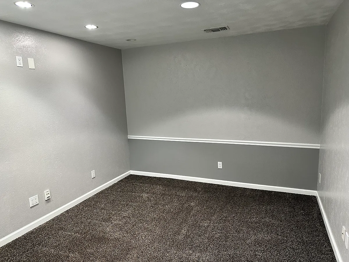 Building Photo - 1103 Wildwood Dr