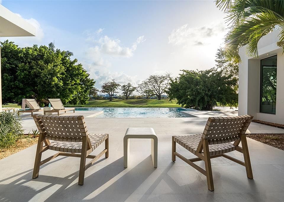 1st image of 11 GOLF VIEW DRIVE