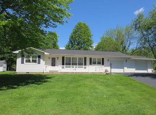 205 Janet Ave, Sparta, IL 62286