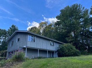 4 Scenic Dr, Portland, CT 06480