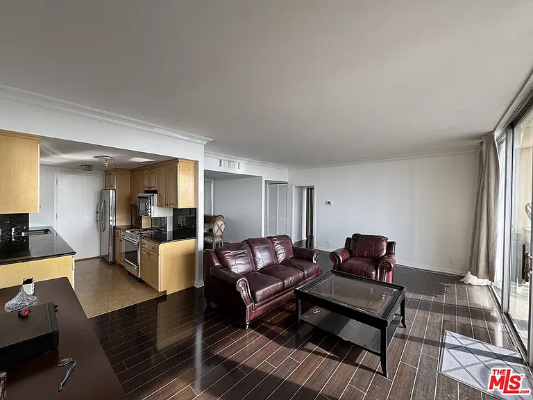 4411 Los Feliz Blvd #1205 — Photo 10