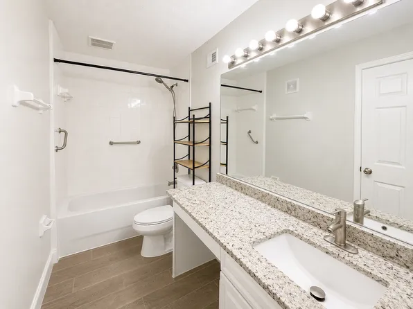 1334 Washington Palm Loop Unit B, Davenport, FL 33897