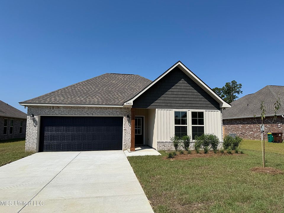 1st image of 11425 Crystal Lake Dr