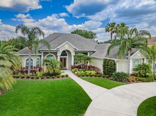 6251 Kingbird Manor Dr, Lithia, FL 33547